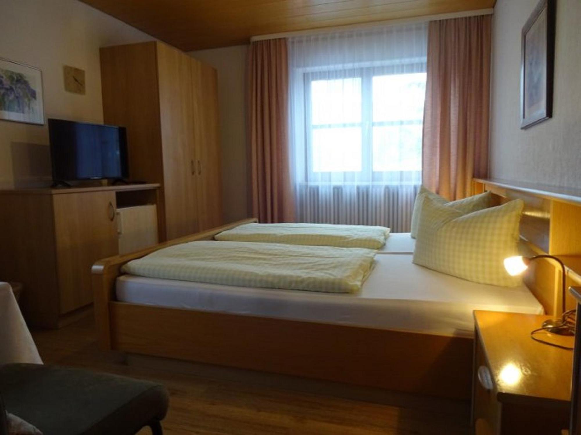 Gaestehaus Boeck In รอสเฮาป์เทิน ภายนอก รูปภาพ